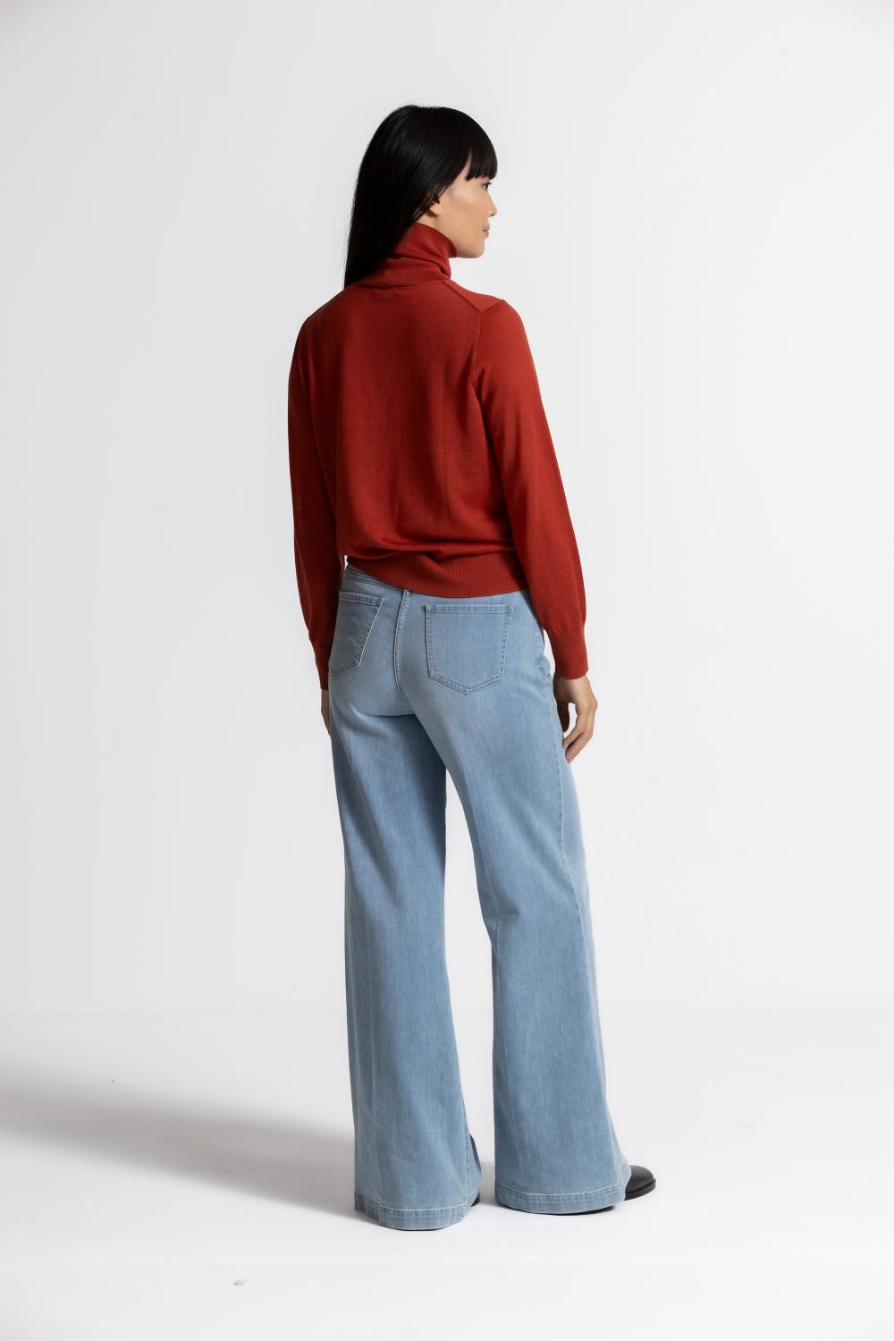 Pull - Lodi Ocea 824 - Catchup