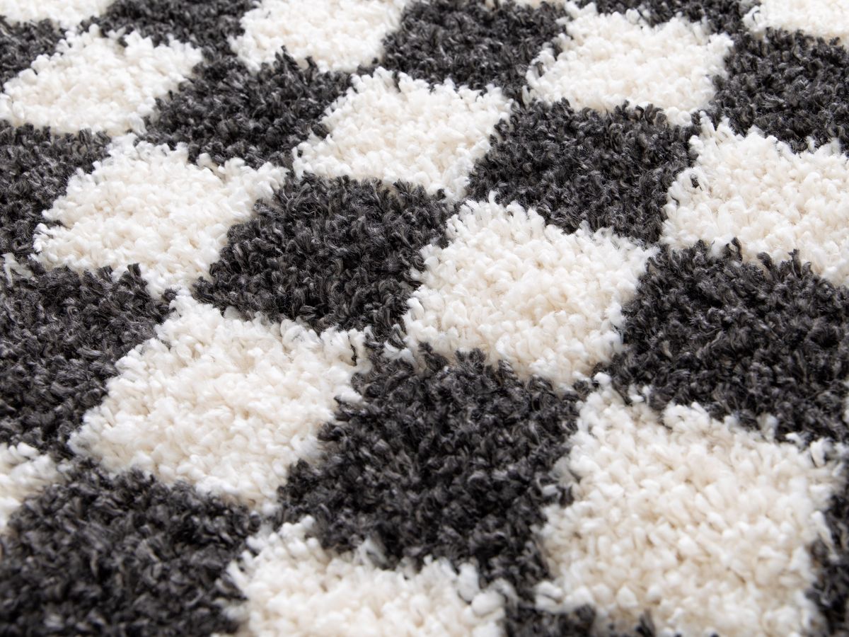 Tapis poils longs DAMIEN motifs damier - Gris