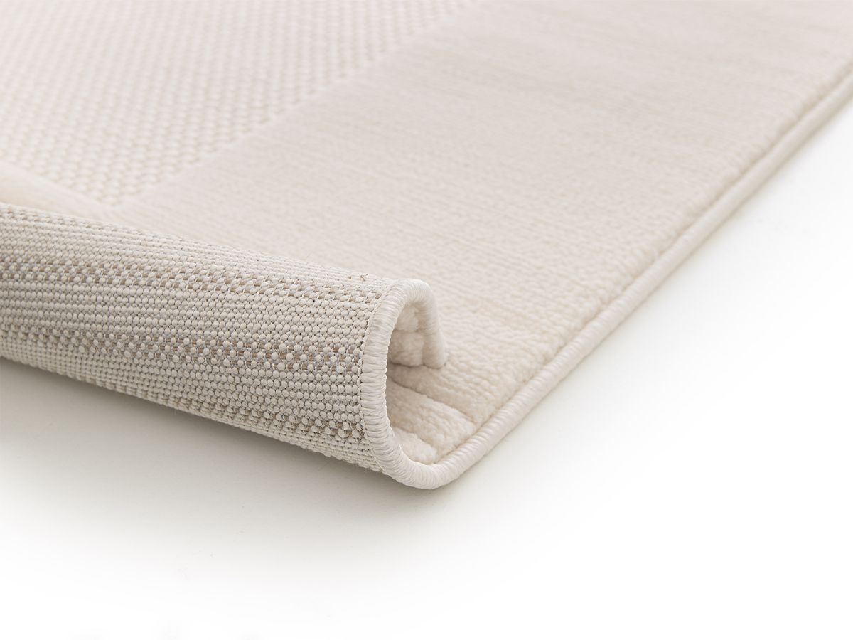 Tapis poils ras SORELLE motif géométrique - Beige