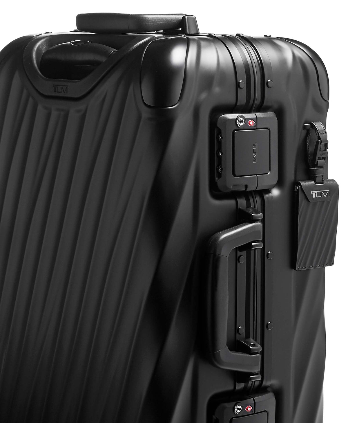 19 Degree Aluminum - International Carry-On - Matte Black