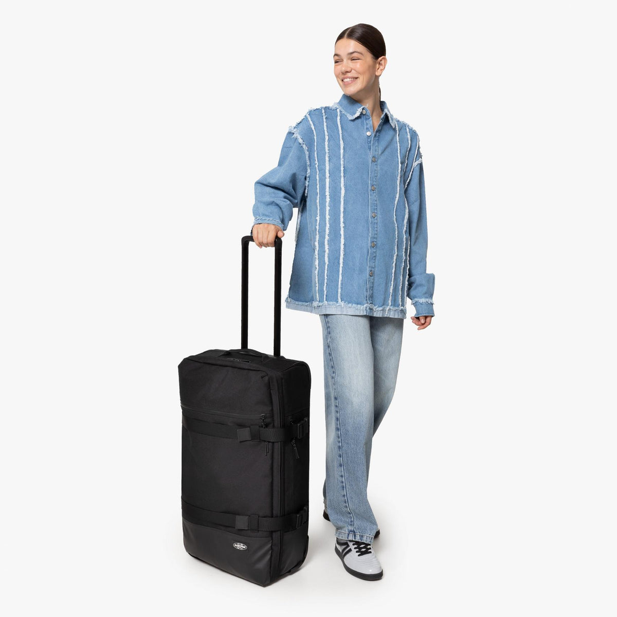 Icon Travel&#39;R M On Black