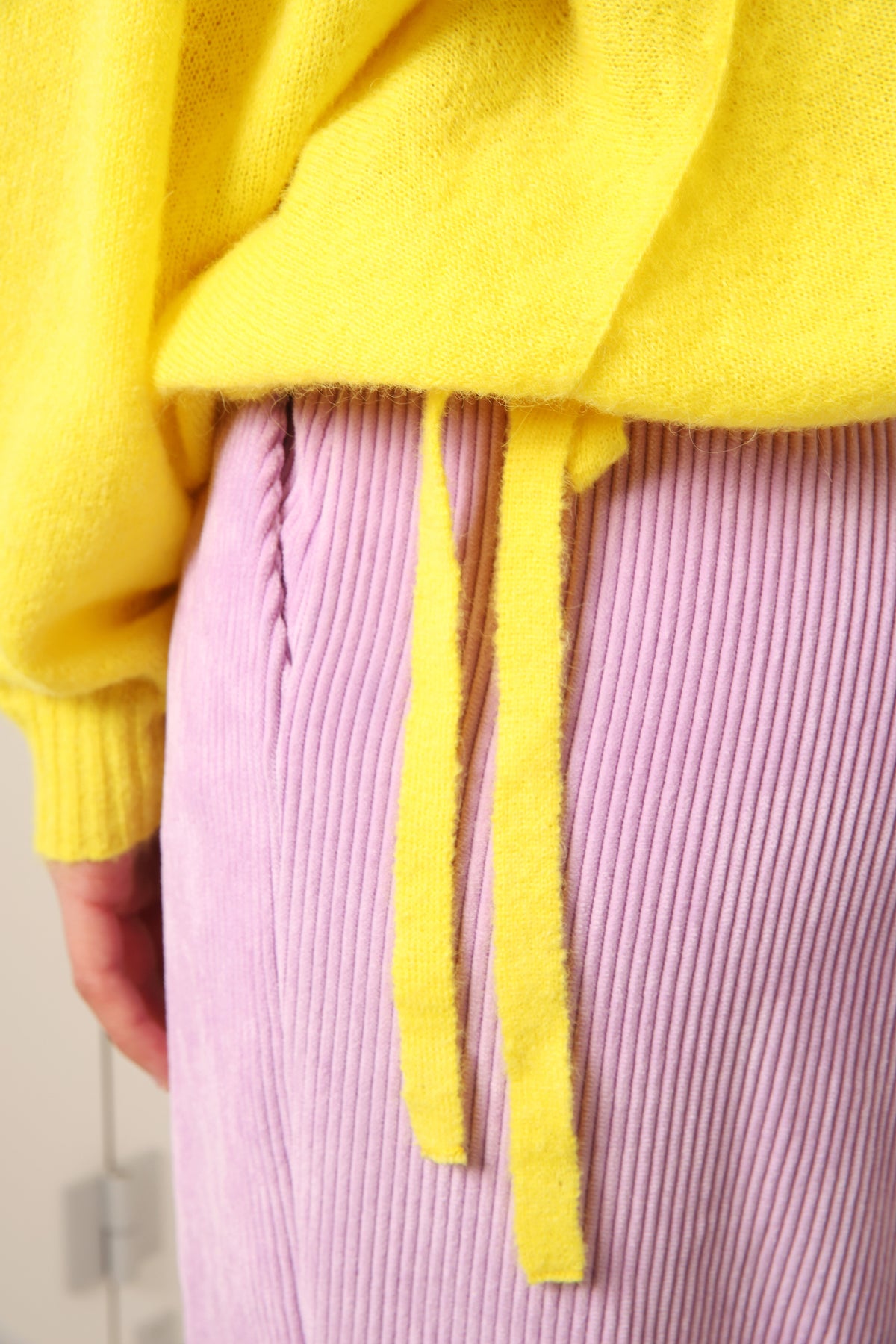 Pull - Eilish - Lemon Zeste