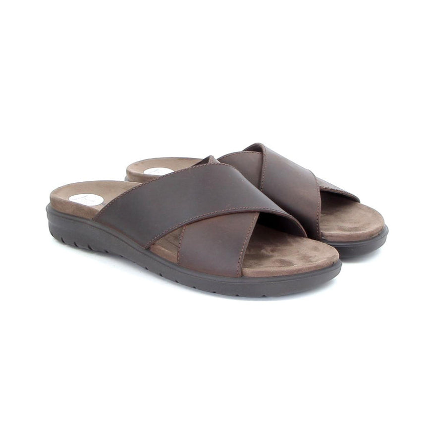 Izar  - Marron