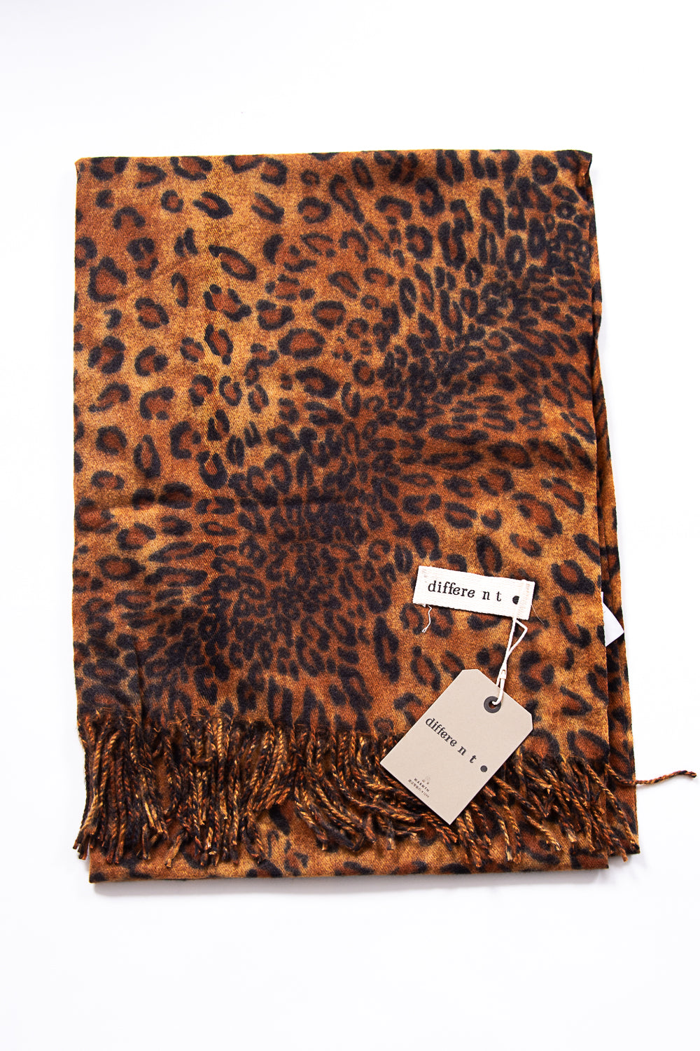 Lou - Leopard Camel