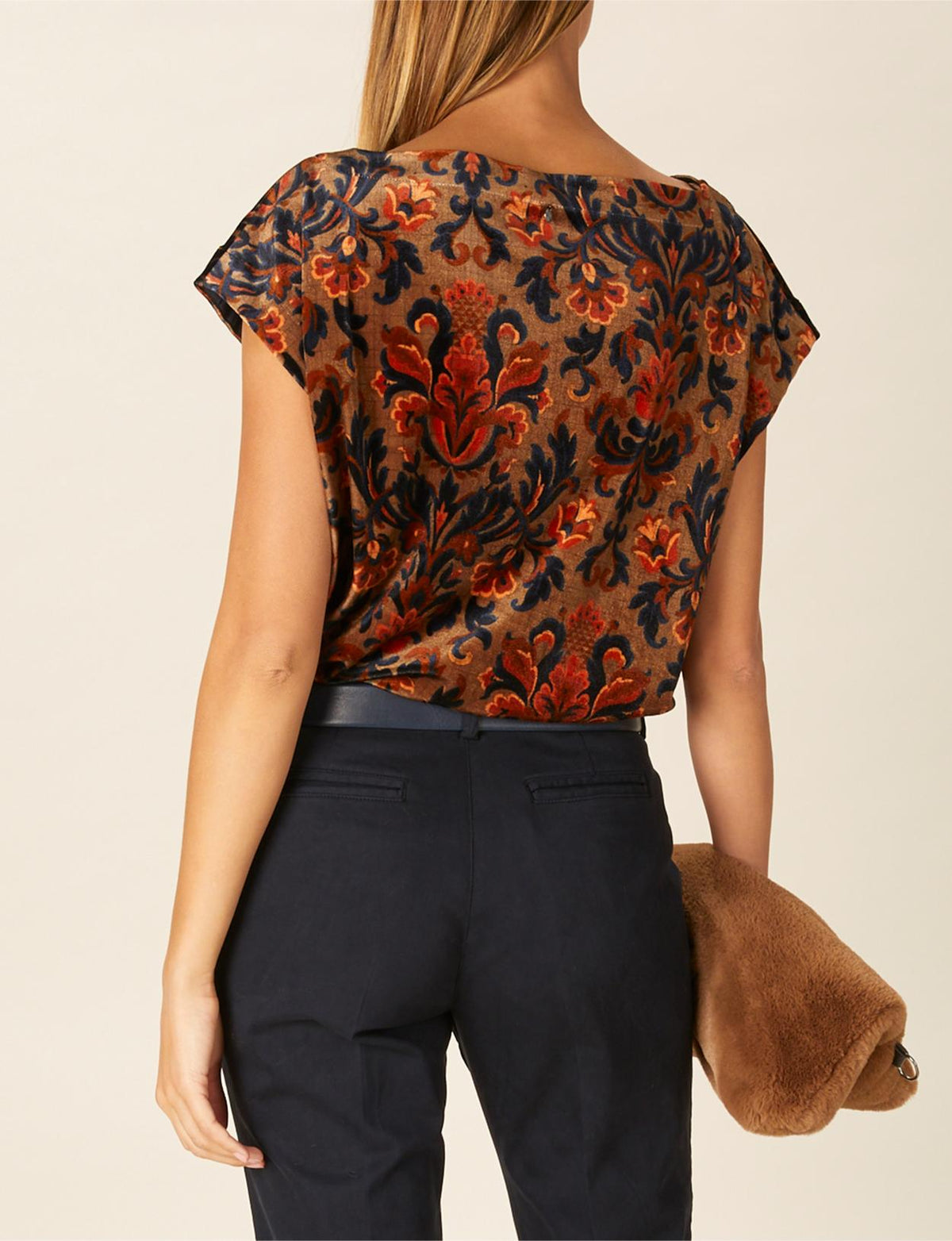 Velvet Feel Shirt In Brown - Marron