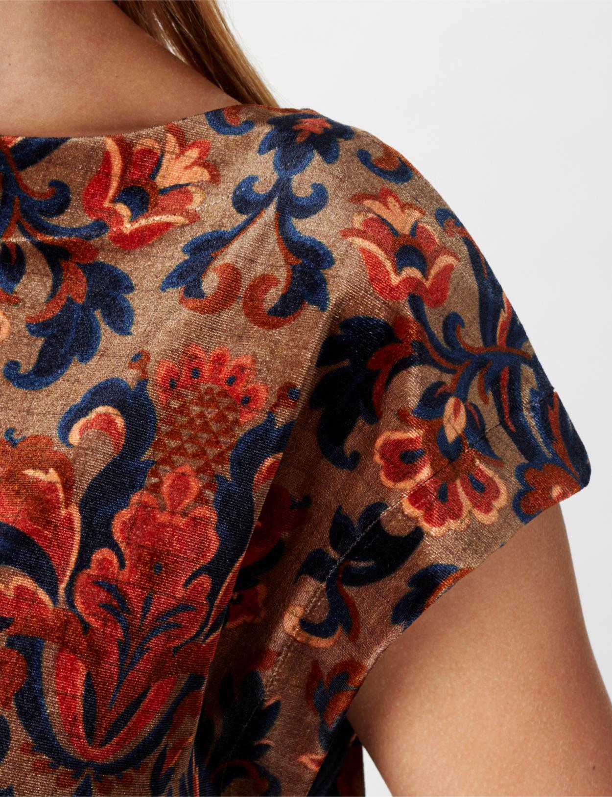 Velvet Feel Shirt In Brown - Marron