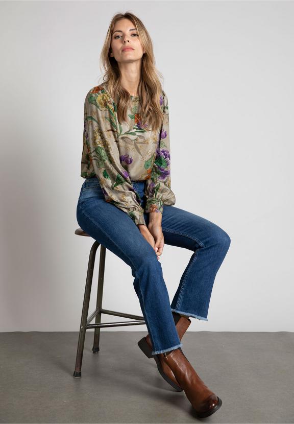 Oversized Slipover Shirt In Multi - Multi
