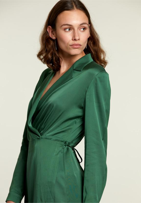 Robe verte à col en V - W