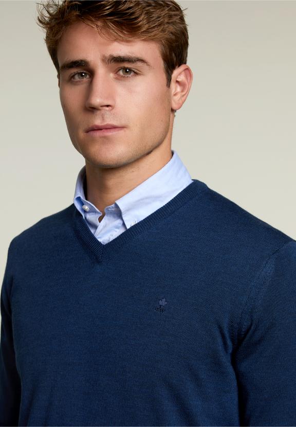 Pull en V sur mesure en mérinos mélange denim foncé - bleu - W