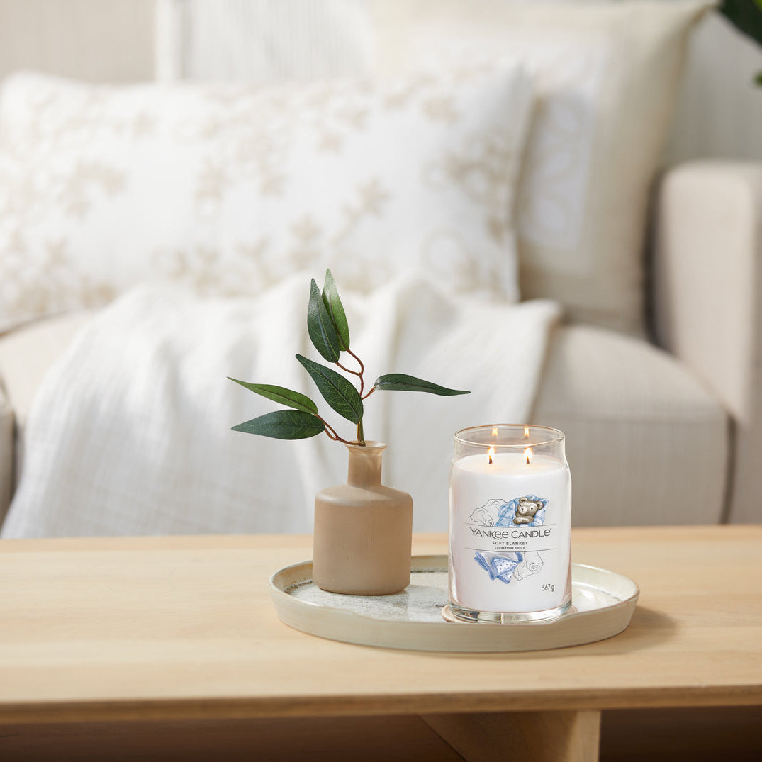 YC Soft Blanket Signature Large Jar
