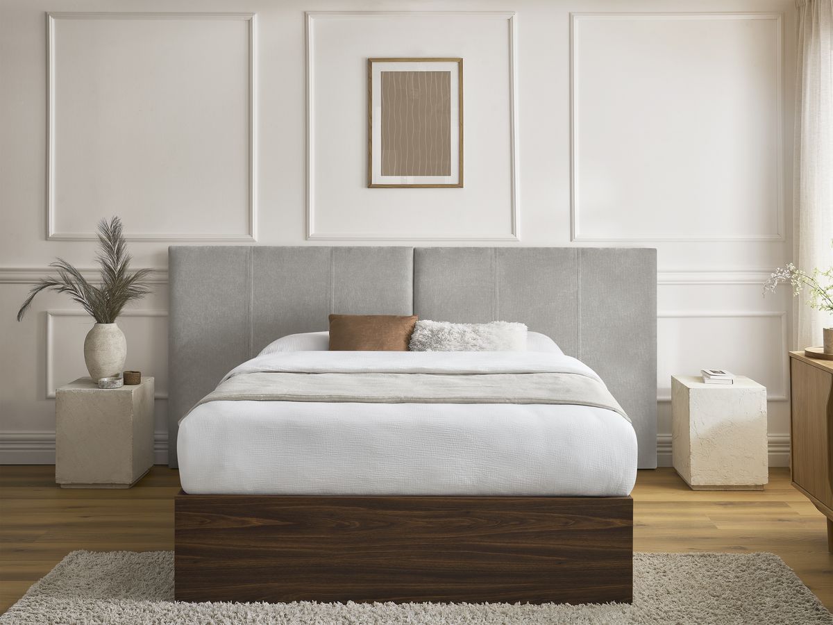 Lit coffre ALTIRA en bois foncé et tissu texturé