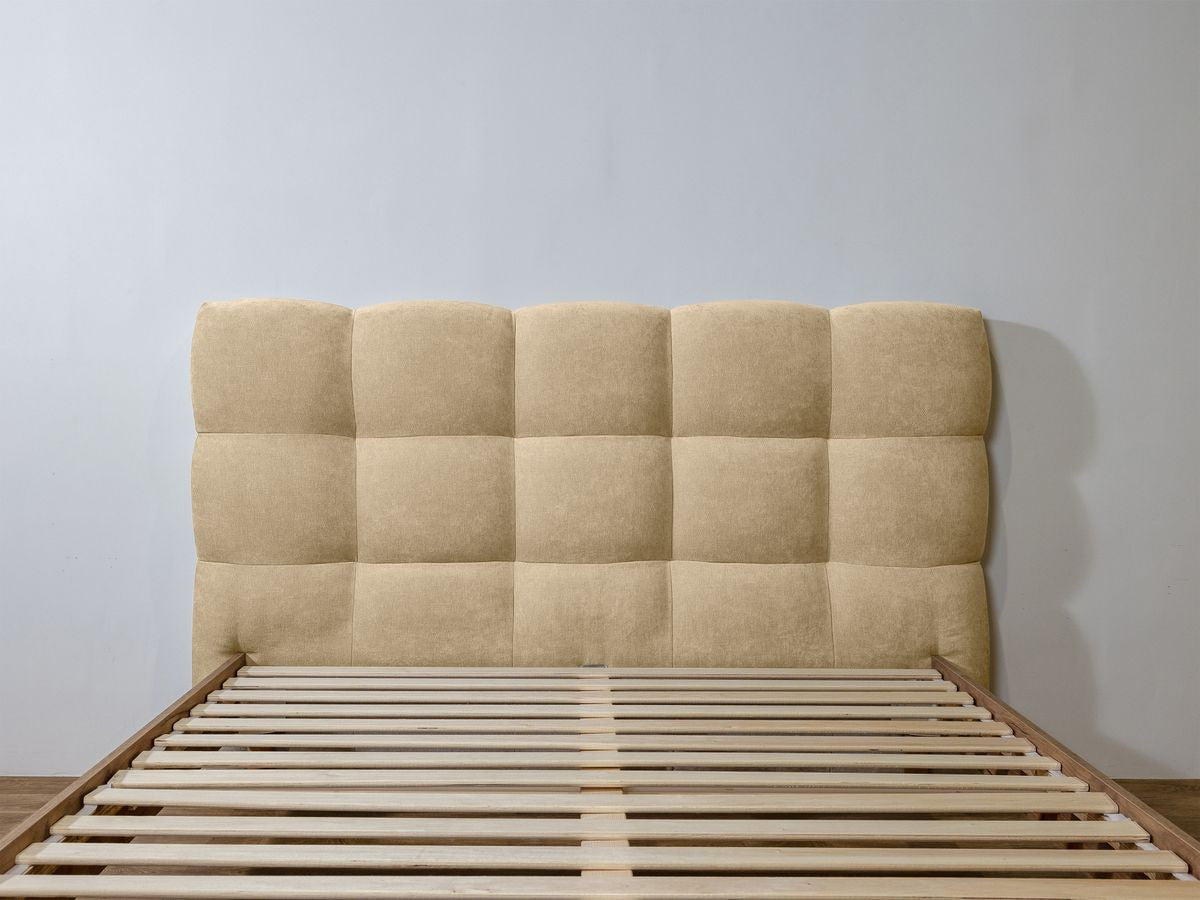 Lit KUMO lattes massives pieds en bois naturel