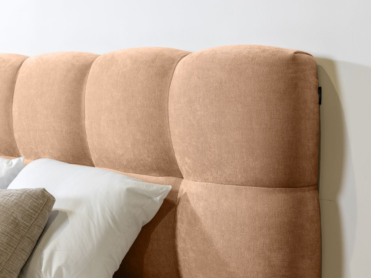 Lit KUMO lattes massives pieds en bois naturel