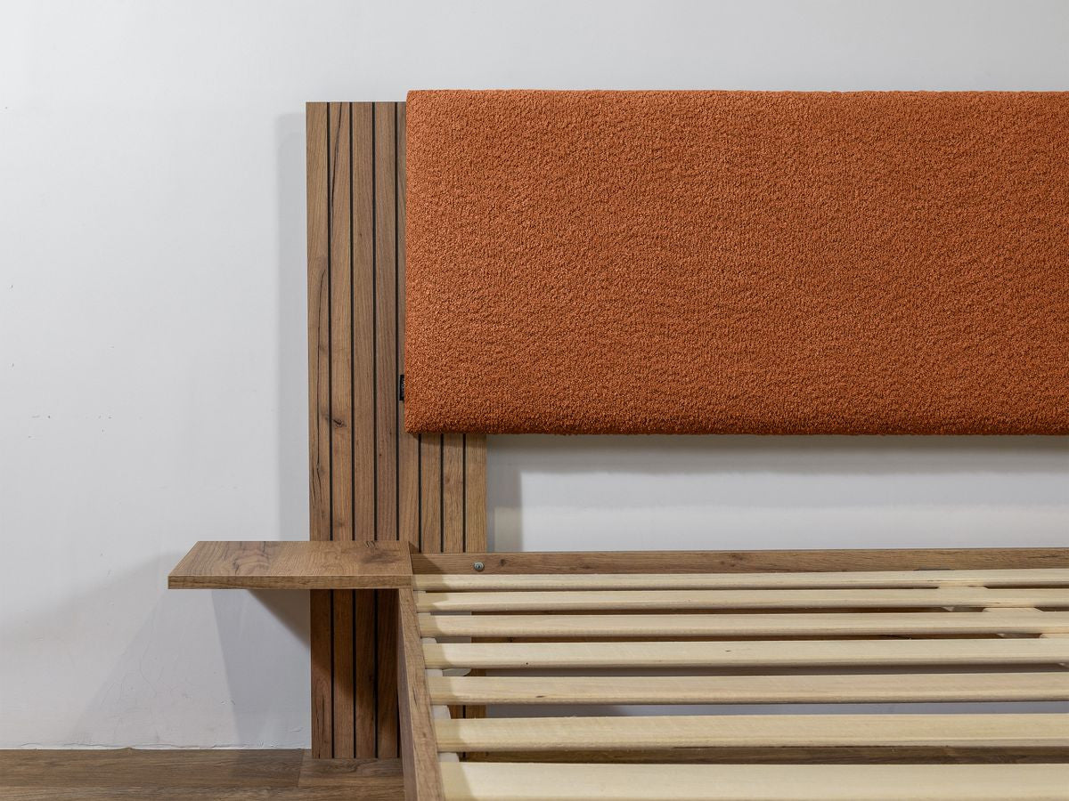Lit LIOR lattes massives pieds en bois naturel