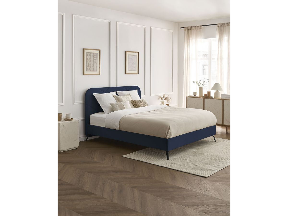 Lit PRUNE avec lattes massives tissu velours