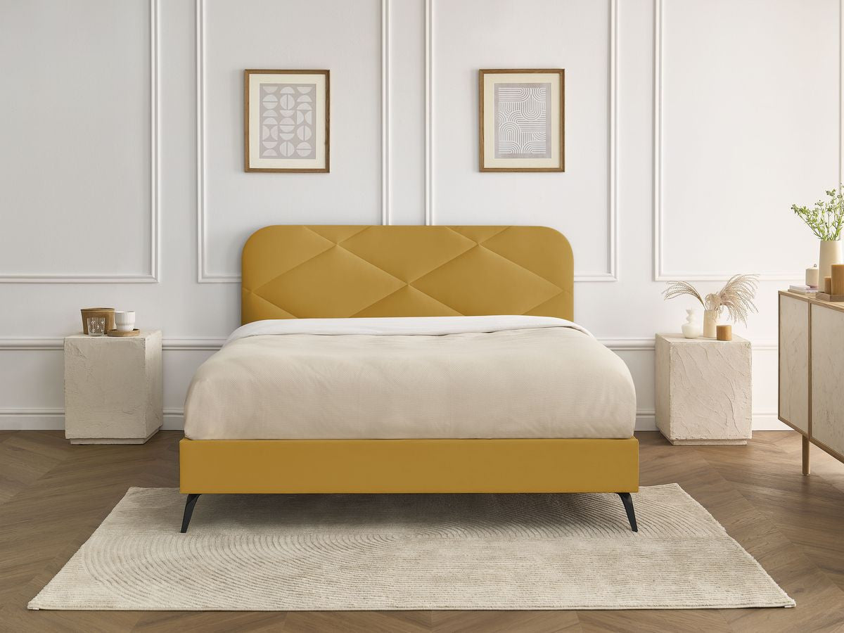 Lit PRUNE avec lattes massives tissu velours