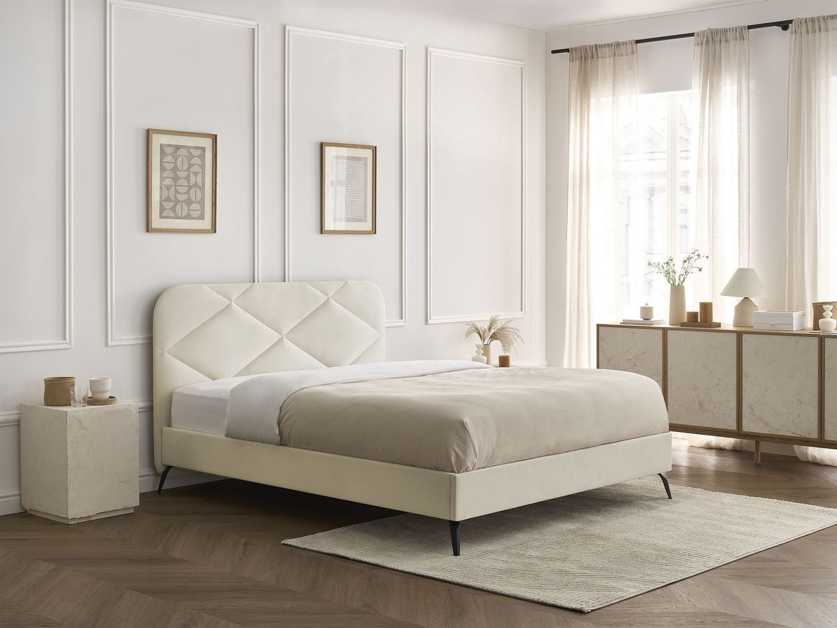 Lit PRUNE avec lattes massives tissu velours