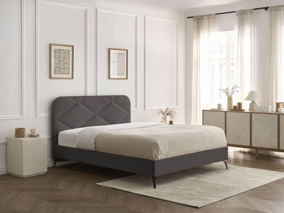 Lit PRUNE avec lattes massives tissu velours