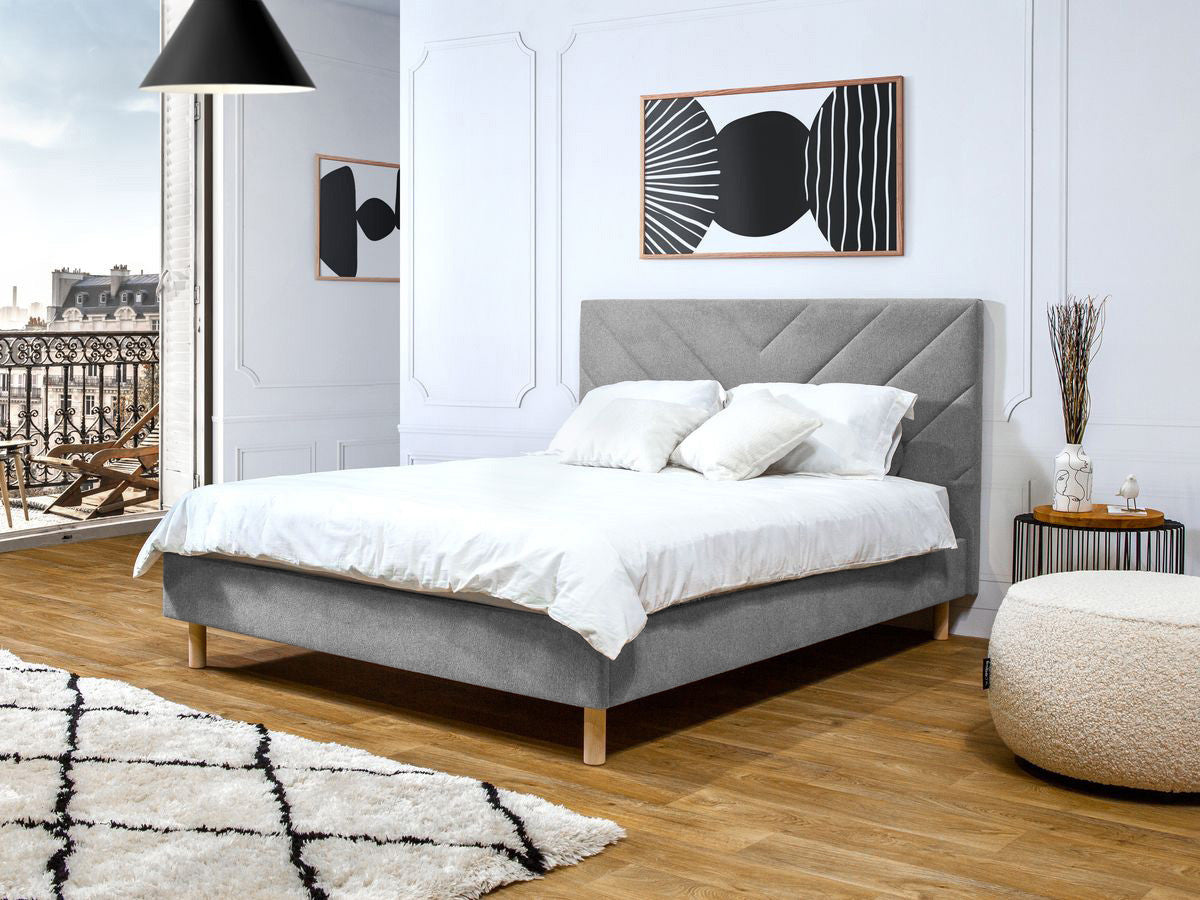 Lit ROMANE avec lattes massives tissu texturé