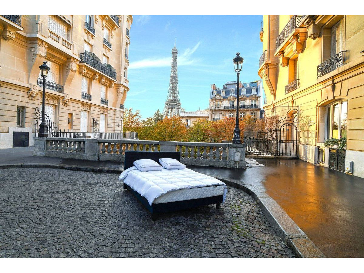 Lit VELVET avec lattes massives pieds en bois naturel