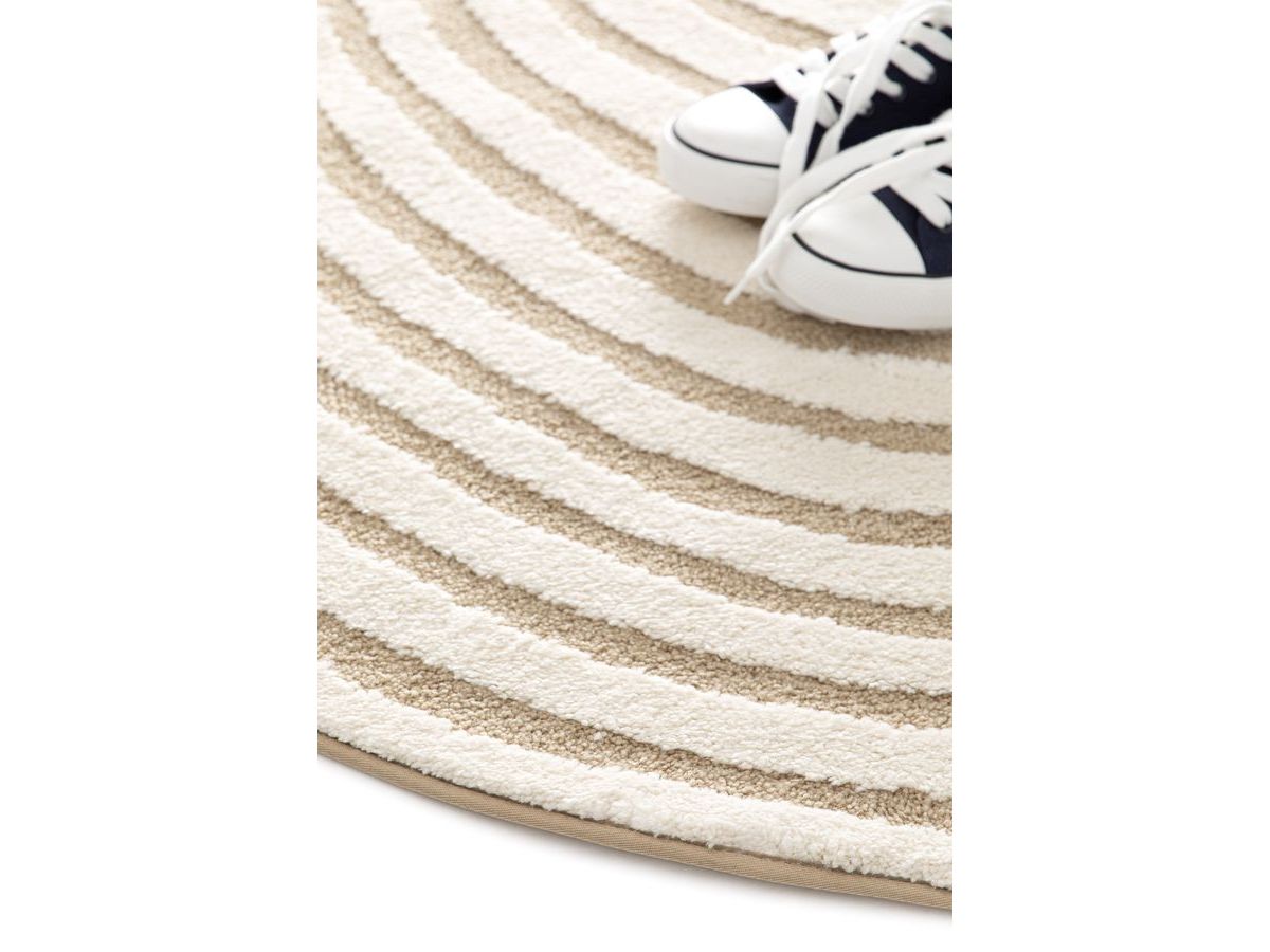Tapis poils courts BRIAC motif géométrique - Marron