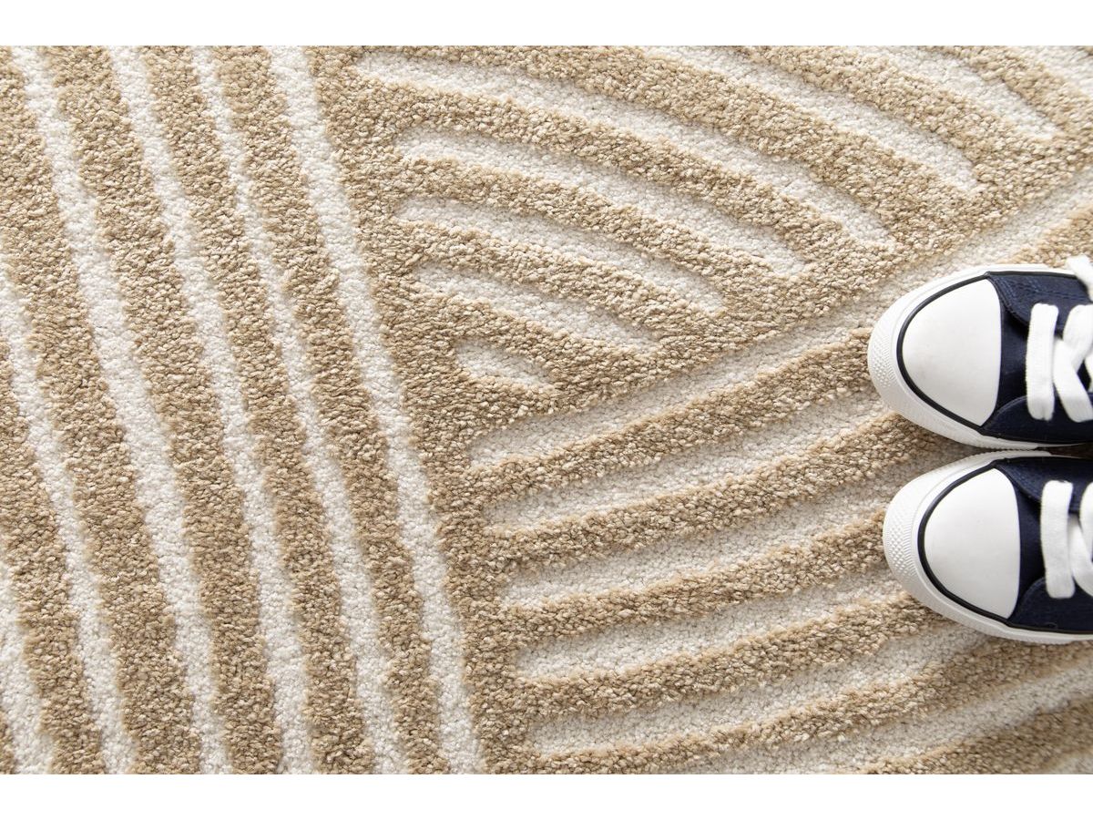 Tapis poils courts STAN motif abstrait - Marron