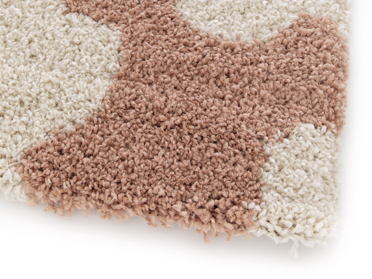 Tapis poils courts SUZY motif fleur - Rose