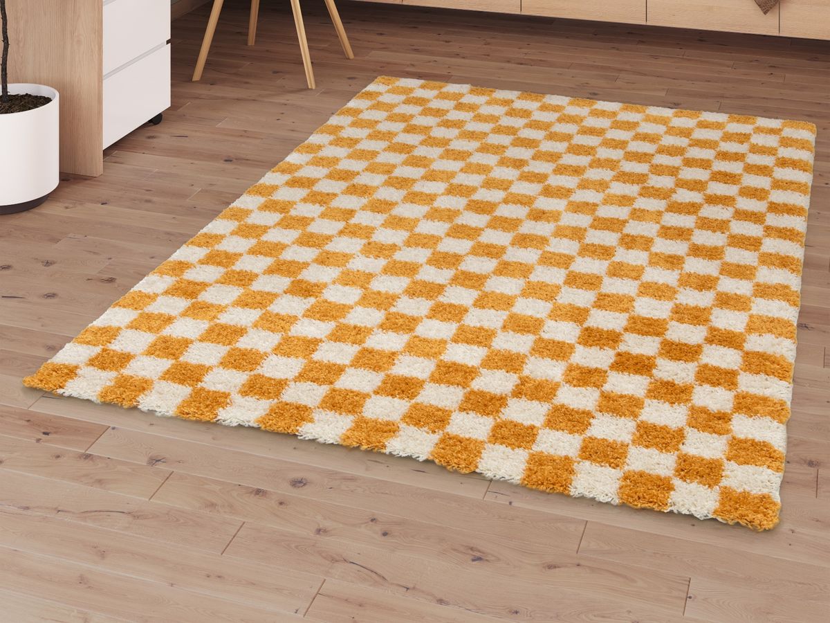 Tapis poils longs DAMIEN motifs damier - Jaune