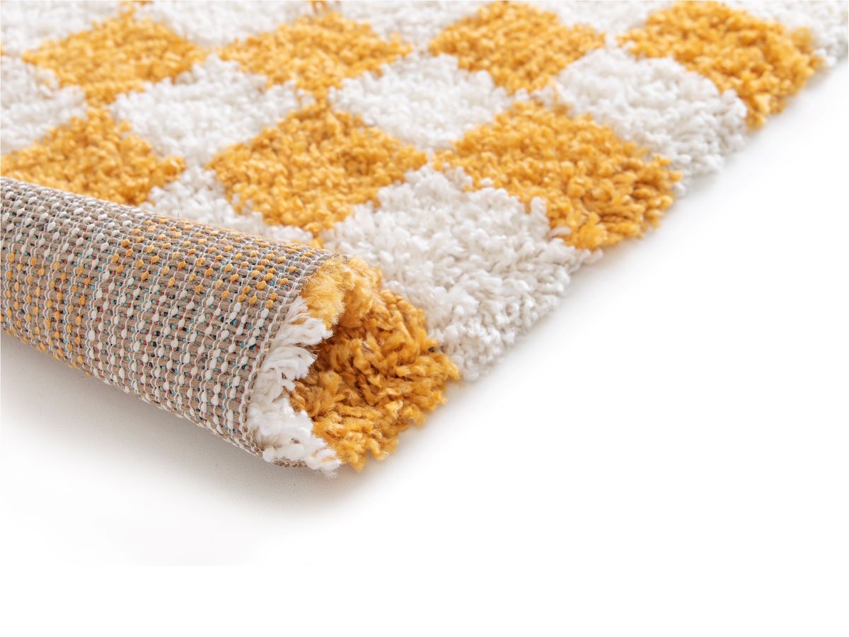 Tapis poils longs DAMIEN motifs damier - Jaune