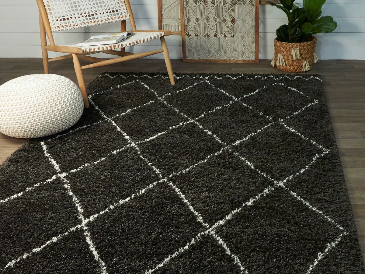 Tapis poils longs SIMON motifs graphiques - Noir
