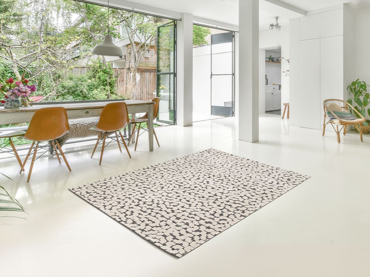 Tapis poils ras CALYRA motif abstrait - Beige