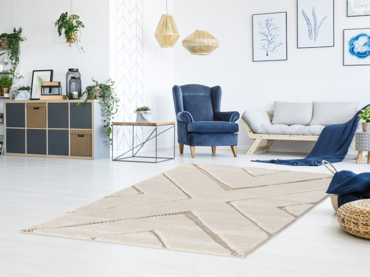 Tapis poils ras RACHIDA motif graphique - Beige