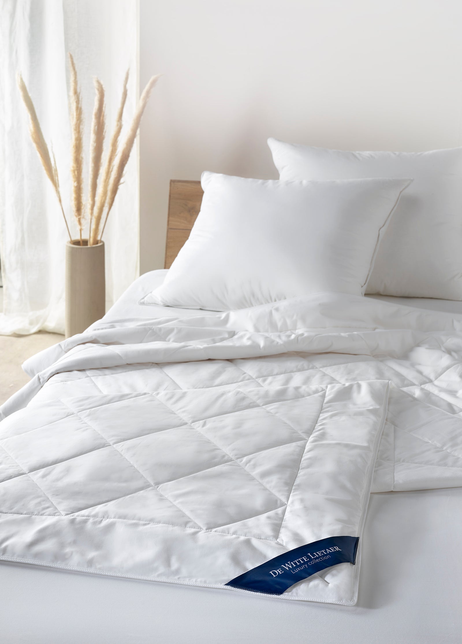 Luxury Collection - Doodle White