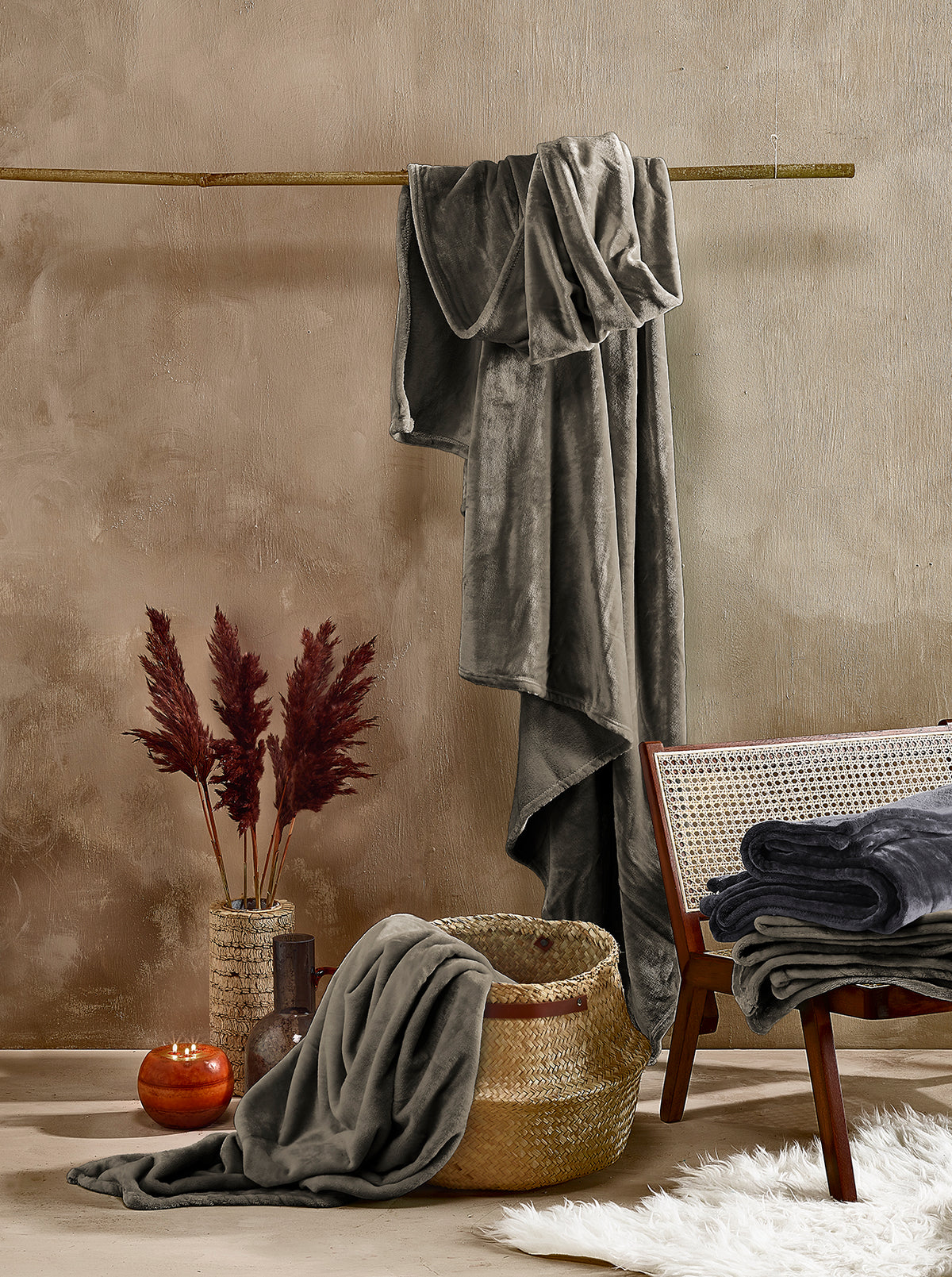Luxury Collection - Cosy Steeple Grey
