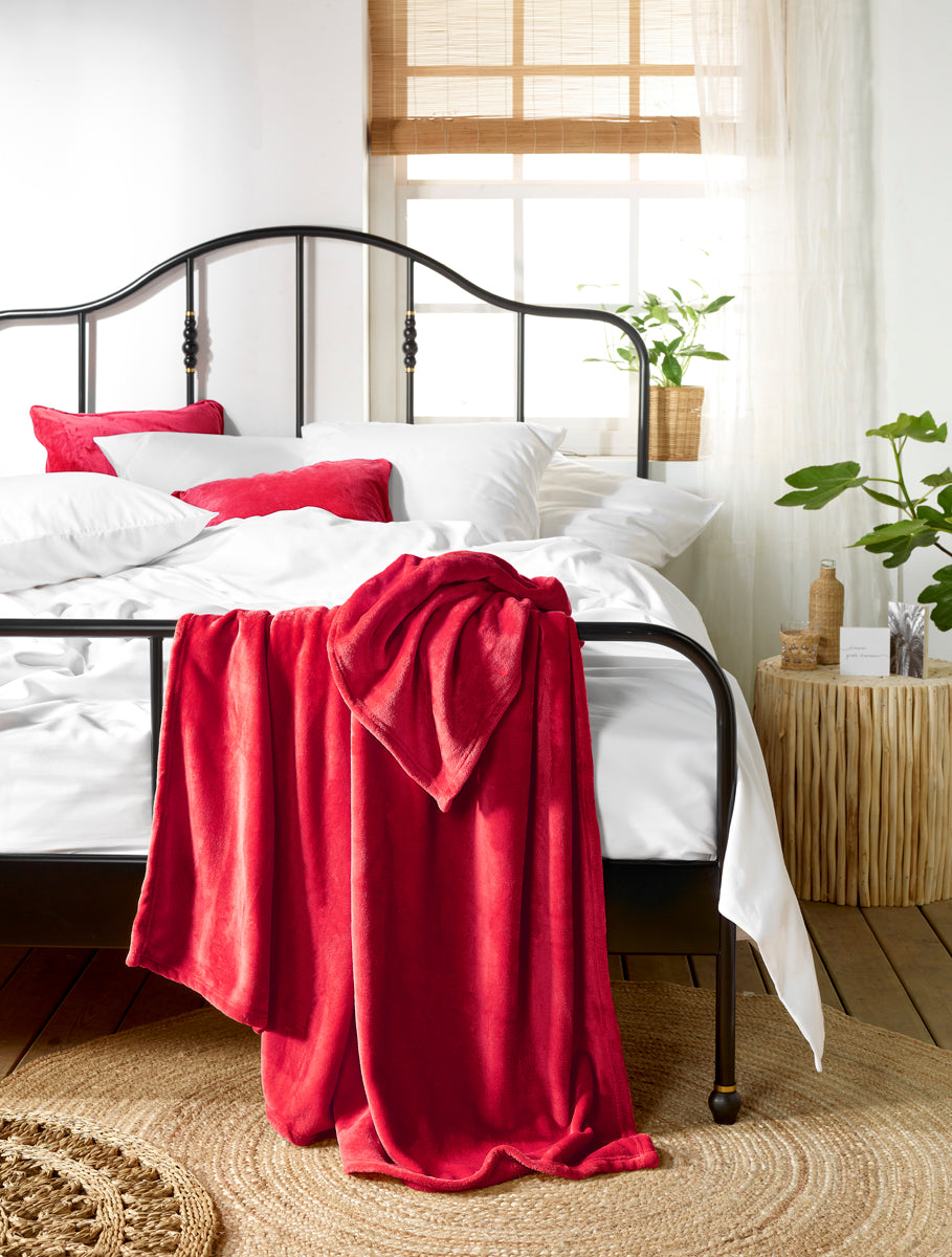 Smart Collection - Snuggly Ruby Red